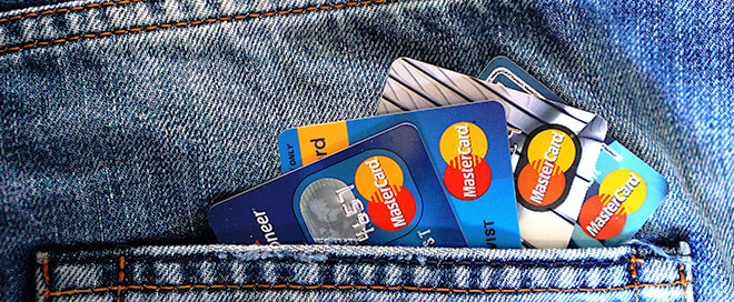 クレジットカードを使い分けよう－メインカードとサブカードの選び方